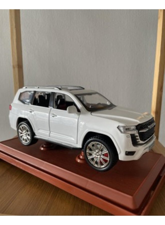 1:24 Scale Simulation of Toyota Land Cruiser SUV Model Car – Diecast Alloy Pull-Back Toy Vehicle with Lights & Sound –Toy for Kids & Adults - Image 5